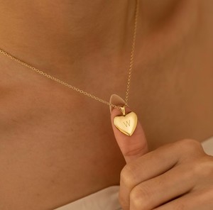 Collana con Ciondolo Personalizzato con Parole e Foto Incise, Regalo Commemorativo, Regalo di Compleanno, Gioiello - Product Image 5
