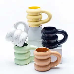 Tasse à cappuccino nordique mate de forme spéciale de luxe tasses à café en céramique tasse en porcelaine