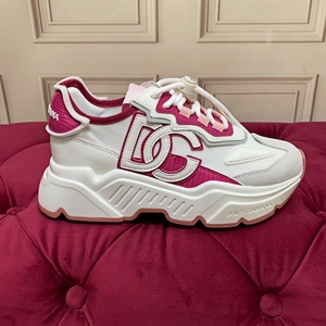 Chaussures de marche antidérapantes à semelle épaisse de luxe pour hommes, de qualité supérieure, et chaussures à lacets à semelle épaisse pour femmes, tendance mode DG pour couples - Product Image 3
