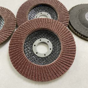 Wirtschaftliche Rote Aluminiumoxid-Lamellenschleifscheibe für Metallpolitur - Product Image 1