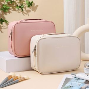 กระเป๋าเครื่องสำอางแบบถอดได้ 3-in-1 สำหรับเดินทาง ซิปปิด ขนาดใหญ่ กันน้ำ แฟชั่น PU  จัดระเบียบเครื่องสำอาง พกพาสะดวก สำหรับผู้หญิง - Product Image 3