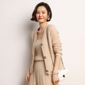 Vente en gros de gilet à bretelles en cachemire 100%, col en V, <span class=keywords><strong>pull</strong></span> de base, tricoté, sexy, fin, <span class=keywords><strong>sans</strong></span> manches, <span class=keywords><strong>chemise</strong></span>, logo personnalisé - Product Image 1