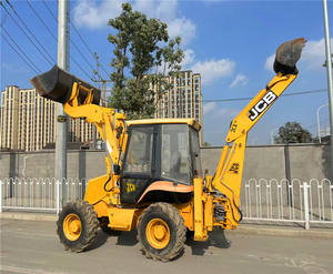 Mini Retroexcavadora JCB 2cx/3cx/4cx con Motor, Caja de Cambios y Bomba - Carga de 7370 kg, 1800 Horas, en Venta - Product Image 5