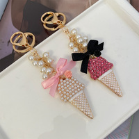 Koreanischer Stil Perlenketten-Eiscreme-Schlüsselanhänger mit Glitzersteinen, Metall-Taschenanhänger, Niedlicher Auto-Schlüsselring, Großhandelsgeschenke