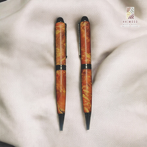 Bolígrafos de madera hechos a mano Premium al por mayor de Vietnam con diseño elegante con temática deportiva personalizada y colores de tinta de 0,7mm - Product Image 1