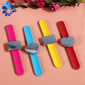 <b>Magnetic</b> Silicone Wristband Hair Styling Tool Reusable Unisex Multi-purpose Patting <b>Strip</b> - Product Image 1