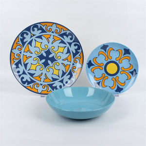 Vente en gros de <span class=keywords><strong>12</strong></span> pièces d'ensemble de <span class=keywords><strong>vaisselle</strong></span> en porcelaine pour 4 <span class=keywords><strong>personnes</strong></span>, prix d'usine en gros, assiettes et bols en céramique, <span class=keywords><strong>vaisselle</strong></span> moderne - Product Image 1