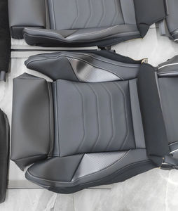 Fundas de Asiento de Coche Personalizadas de Cuero Sintético y Gamuza para 5 Plazas para Volkswagen Golf, <span class=keywords><strong>VW</strong></span> Golf, Caddy, Passat B8, Transporter <span class=keywords><strong>T5</strong></span>, Polo T4 - Product Image 2