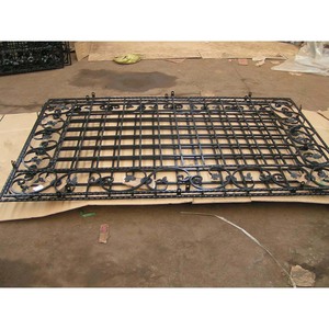 <span class=keywords><strong>Griglia</strong></span> per finestre in ferro battuto forgiato a mano decorazione per la casa rivestita a polvere nera - Product Image 1