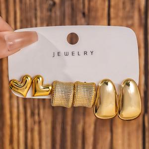Pendientes dorados exagerados a la moda, gota de agua en forma de C para joyería africana, venta al por mayor N251029 - Product Image 1
