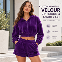 Ensemble de survêtement personnalisé pour femme en velours : haut court zippé à manches longues et short à taille élastique pour la détente