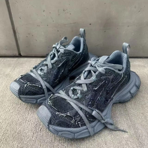 Chaussures de sport antidérapantes et respirantes de marque haut de gamme, chaussures de course à lacets luxueuses et élégantes, chaussures de marche d'été pour l'extérieur - Product Image 1