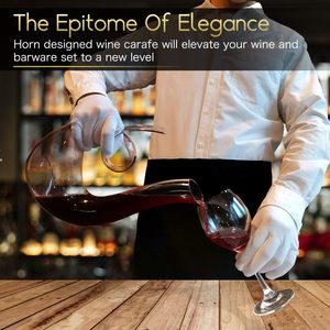 Decantador de Vino Clásico de Cristal sin Plomo, Soplado a Mano, de Alta Transparencia, Base Ancha, Cousino Macul CR - Product Image 3