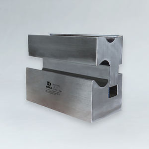 高品质卓越定制不同种类上模下模冲孔模具/折弯机工装 - Product Image 2