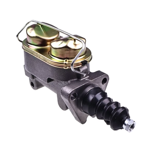 Maître-cylindre D131596 pour chargeuse-pelleteuse 580D 580E 580G 580SE, bulldozer 450C, remplace D120090 D126695 D127519 - Product Image 1