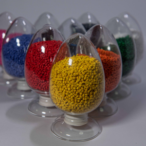 Niềm tin tùy chỉnh tập trung chủ hàng loạt sắc tố concentrationbrushed thổi Đúc Đen Nhựa Chủ hàng loạt - Product Image 6