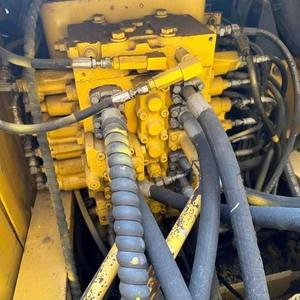 Heavy Duty 22 <b>Tons</b> Second Hand Komatsu <b>Excavator</b> PC220-7/PC220-<b>8</b> High Quality with Engine Gear Pump Bearing & Motor - Product Image 4