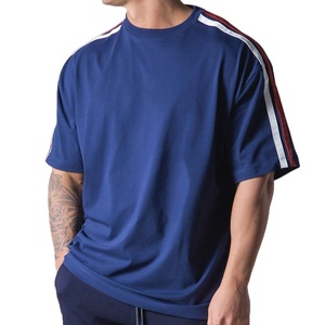 เสื้อยืดออกกำลังกายผู้ชาย แขนสั้น ทรงโอเวอร์ไซส์ เสื้อยืดสไตล์สตรีท เสื้อยืดพิมพ์ลายตามสั่ง พิมพ์ลายซิลค์สกรีน แบบยาว - Product Image 1