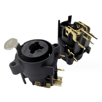 Prise XLR pour microphone, prise jack femelle 6,35 mm, prise pour haut-parleur 6,5 mm, prise pour microphone à pied courbé