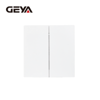 Interrupteurs muraux modernes minimalistes étanches GEYA avec logo personnalisé, norme britannique, 2 gangues, 1 voie, plaque PC, 250V 16A