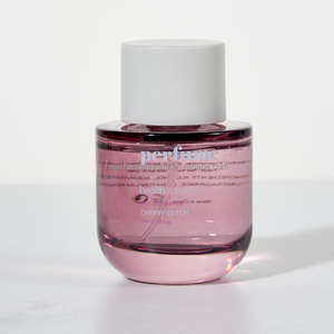 Perfume EDP de 50 ml con fragancia duradera Cherry Stitch, con logotipo del cliente, de fábrica OEM, y bruma corporal. - Product Image 6
