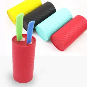 Blocco di coltelli a più colori in plastica ecologica all'ingrosso in vendita