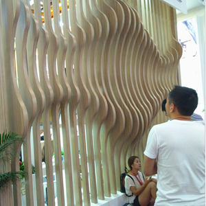 Panel de aluminio con imitación de veta de madera, universal para paredes interiores y exteriores. - Product Image 5
