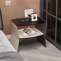 Table de chevet suspendue en cuir italien minimaliste avec plateau en verre trempé, design flottant de luxe
