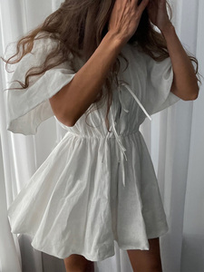 Abito Estivo Personalizzato 2026 in Cotone al Ginocchio - Vestito a Pieghe con Colletto alla Coreana e Dettaglio Fiocco, Linea ad A, OEM/ODM da Fabbrica di <span class=keywords><strong>Abbigliamento</strong></span> Cinese - Product Image 6