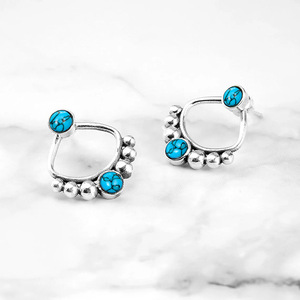 Orecchini a Perno Geometrici Triangolari per Donne, Accessori per Orecchie Semplici e Vintage per Uso Quotidiano - Product Image 2