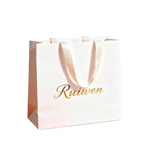 Sac à main en carton coloré de luxe avec logo personnalisé, emballage cadeau pour vêtements, sac en papier coloré - Product Image 3