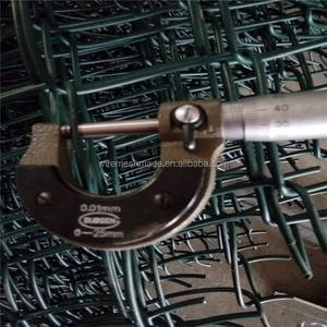 Malla <span class=keywords><strong>de</strong></span> Alambre Tejida con Forma <span class=keywords><strong>de</strong></span> Diamante para Cercas, Utilizada en Granjas, Pastos, Jardines, Huertos y Patios - Product Image 6