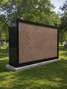 Columbario de Granito Rosa con 72 Nichos, Diseño Minimalista, Piedra Conmemorativa para Cementerio - Product Image 1