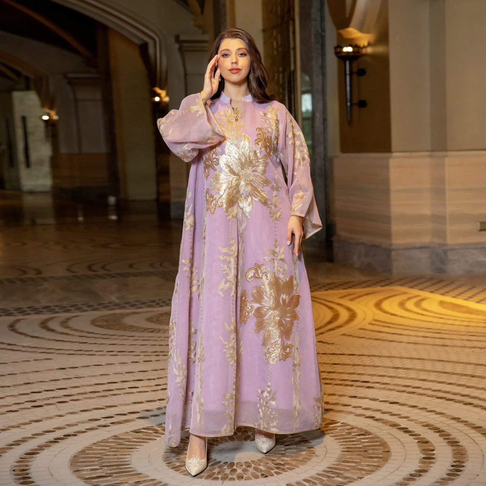 Gran oferta 2024, Túnica musulmana bordada de estilo Dubái para mujer, Túnica musulmana tradicional moderna bordada, Abaya para mujer