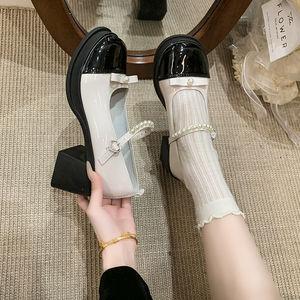 Los Nuevos <span class=keywords><strong>Tacones</strong></span> Altos de Plataforma Retro Franceses de 2026 Son Imprescindibles para Combinar <span class=keywords><strong>con</strong></span> Faldas - Product Image 5