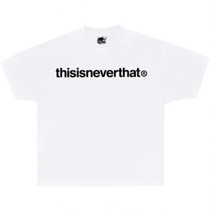 T-Shirt Oversize con Grafica Thisisneverthat, Stile Streetwear Y2k, Colore Bianco - Product Image 1
