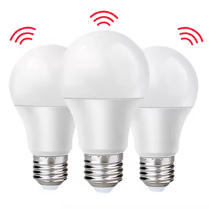 Nhà Máy Giá A60 <span class=keywords><strong>A19</strong></span> <span class=keywords><strong>12W</strong></span> <span class=keywords><strong>LED</strong></span> Radar Cảm Biến Chuyển Động Bóng Đèn Cảm Biến Điều Khiển Ánh Sáng <span class=keywords><strong>LED</strong></span> Bóng Đèn A60 E27 <span class=keywords><strong>12W</strong></span> - Product Image 4
