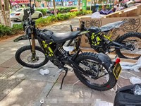 2026 72v Surron Light Bee X Vélo tout-terrain 80 km/h Vitesse rapide Vélo électrique 10 kW Moto électrique LBX 2026 Surron