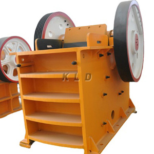 מכונה לריסוק סלעים מסוג לסת דיזל עם מנוע AC במחיר זול, דגם 250*400, לעיבוד עפרות זהב, קיבולת מקסימלית 20 טון/שעה - Product Image 1