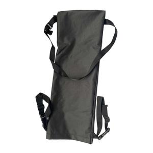 Porta-borsa bombola di ossigeno regolabile per sedia a rotelle con borse mediche a strisce riflettenti - Product Image 4