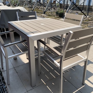Juego de Muebles de Aluminio Cepillado Coets para Comedor, Sillas y Mesas de Restaurante para Patio Exterior - Product Image 1
