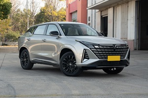 Changan UNI-Z Híbrido 2024 Blue Whale Smart IDD 125KM Modelo Líder Volante a la Izquierda Transmisión Automática Cuero ACC FWD <span class=keywords><strong>SUV</strong></span> Usado - Product Image 3
