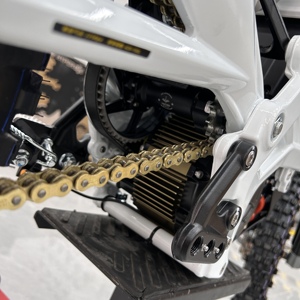 Moto électrique tout-terrain Surron Light Bee X 72V35Ah 10KW haute vitesse pour la monté<span class=keywords><strong>e</strong></span> en pente et les aventures en plein air - Product Image 4