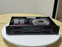Vente en gros Amplificateur de puissance audio avancé 1300W 8 Ohm Amplificateurs professionnels karaoké 4 canaux 2U classe D Métal professionnel