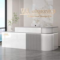 Comptoir d'angle de magasin, design luxueux haut de gamme, pour salon de beauté, bureau d'accueil simple, comptoir de caisse, comptoir de bar