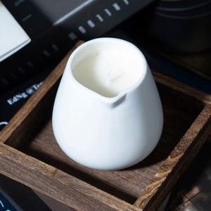 Offre Spéciale personnalisé basse température basse quantité minimale de commande bougie de <span class=keywords><strong>massage</strong></span> de marque privée corps <span class=keywords><strong>sexy</strong></span> avec pot en céramique bec - Product Image 3