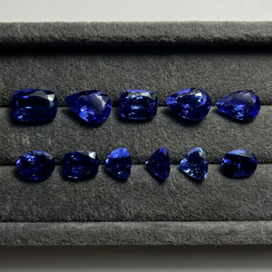 Piedras Preciosas Sueltas de Tanzanita Azul Natural en Formas Mixtas para la Elaboración de Joyas - Product Image 5