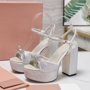 Tacones de Aguja Negros Premium para Mujer, con Punta Abierta y Cordones, para Conjuntos de Verano, Antideslizantes, Duraderos, Diseñados por un Diseñador de Moda - Product Image 1