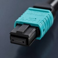 Kabel Trunk HAILE FTTH 12 Core Panjang Apa Saja SM APC MPO MTP untuk Pusat Data Fiber Optik, Kabel Patch MPO