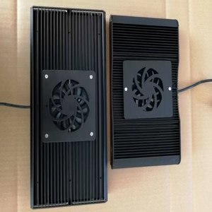 Luz LED de <span class=keywords><strong>acuario</strong></span> de arrecife de coral de espectro completo moderna, iluminación eléctrica de lujo para peceras con plástico y metal empaquetado en cajas - Product Image 1